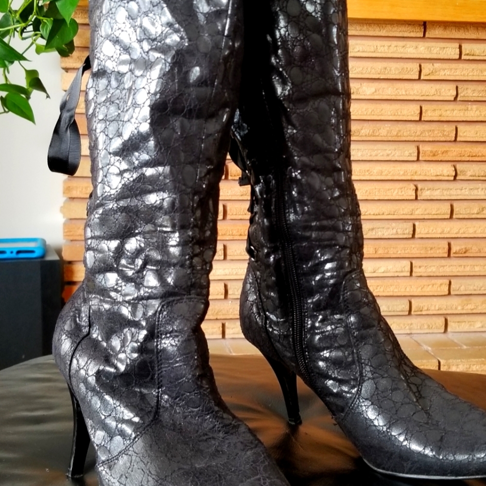 Ladies Boots